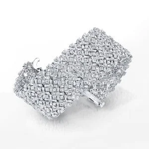 Shiny gem bracelet-18K White Gold Diamond Bangle Bracelet