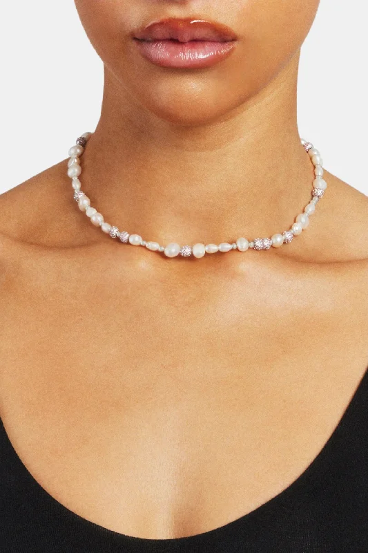 Classic emerald necklace-Pearl and Pink Iced Ball Necklace