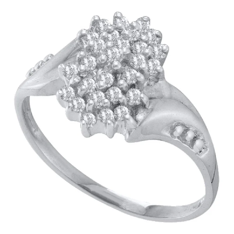 Crafted gold ring-10kt White Gold Womens Round Prong-set Diamond Oval Cluster Ring 1/4 Cttw