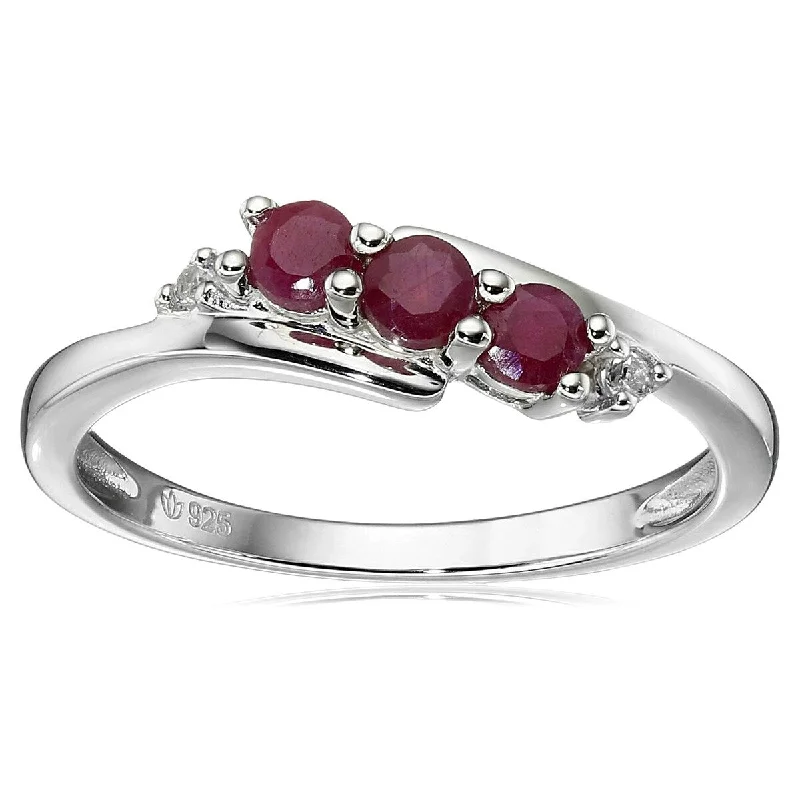 Lush emerald ring-925 Sterling Silver Indian Ruby and Created White Sapphire Ring