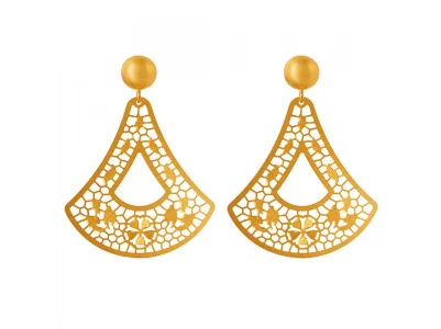 Ragged edge earrings-Eccentric 22k Jali Work Triangular Floral Gold Earrings