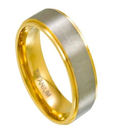 Bloom-bud ring-Titanium Wedding Ring for Men, Gold Tone Step Down Edges | 8mm