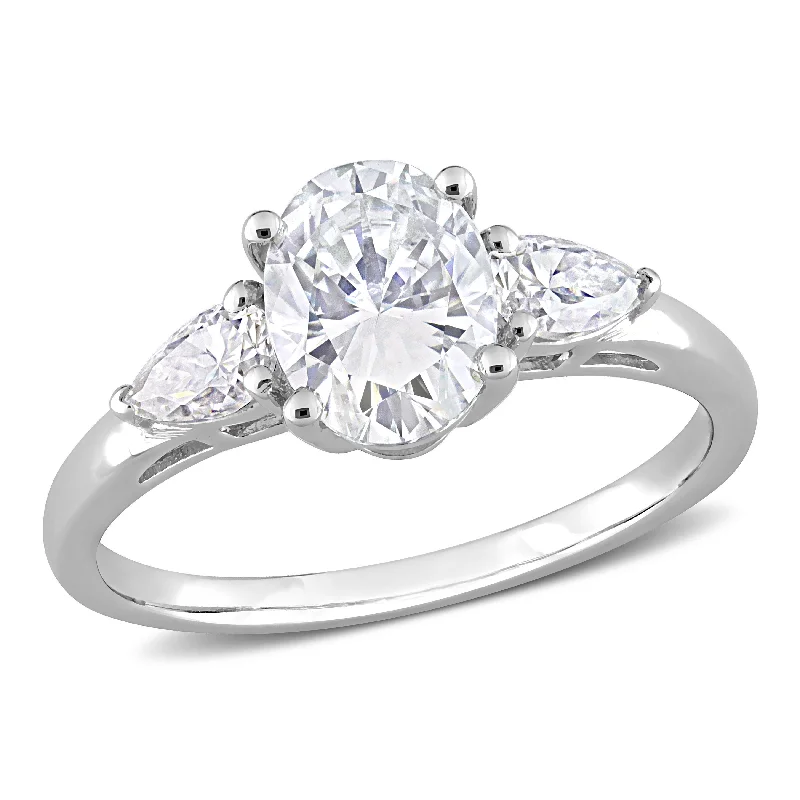 Sun glow ring-Mimi & Max 1 3/4ct DEW Created Moissanite Three-Stone Engagement Ring in Sterling Silver