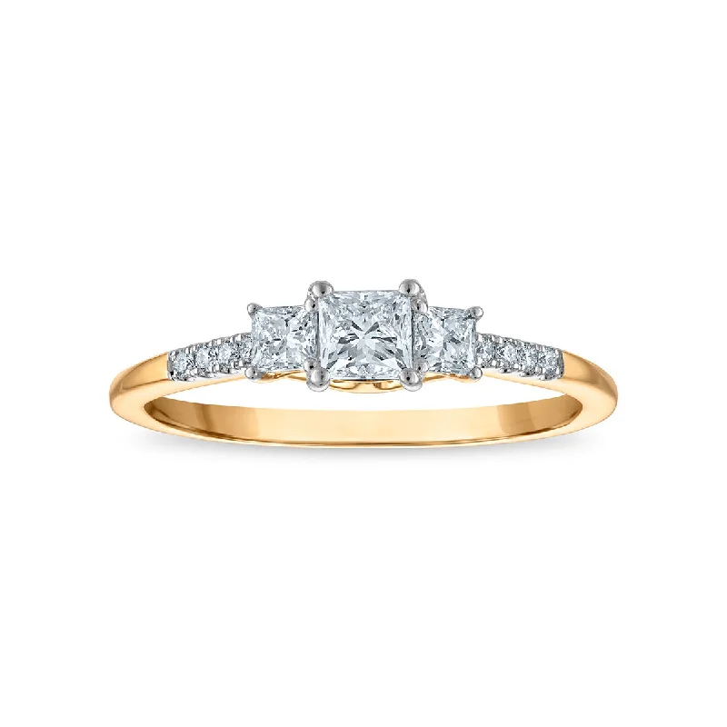 Crest motif ring-Signature EcoLove 1/2 CTW Lab Grown Diamond Ring in 14KT Yellow Gold