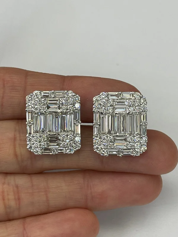 Stippled hoop earrings-Baguettes Square Ilusion Diamond Earrings E-VVS White Gold 18kt