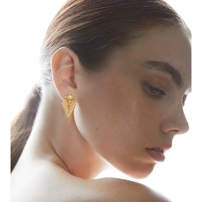 Linked knot earrings-DIONE | 24k Gold Earrings